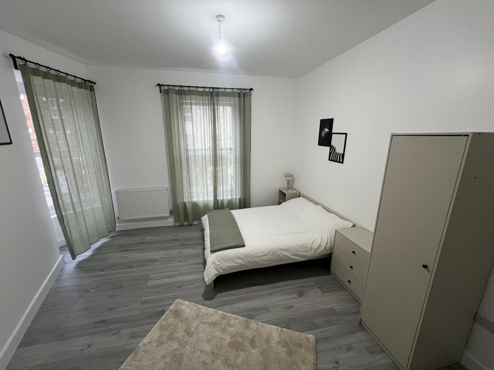 London Homes エクステリア 写真